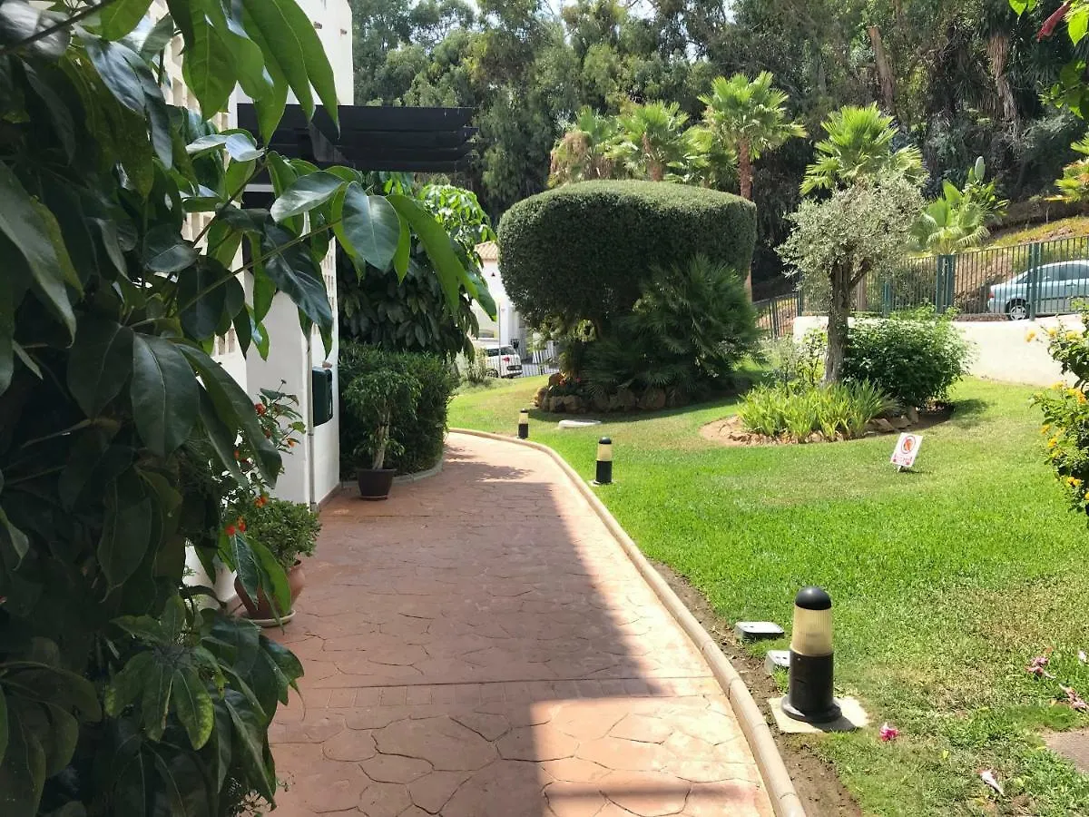 Bajo Las Palmeras Daire Benalmádena 0*,