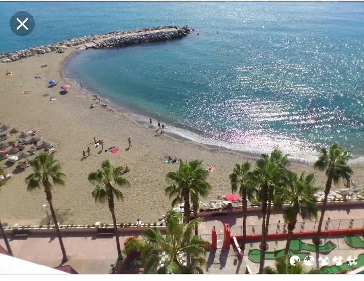 Bajo Las Palmeras Apartment Benalmadena
