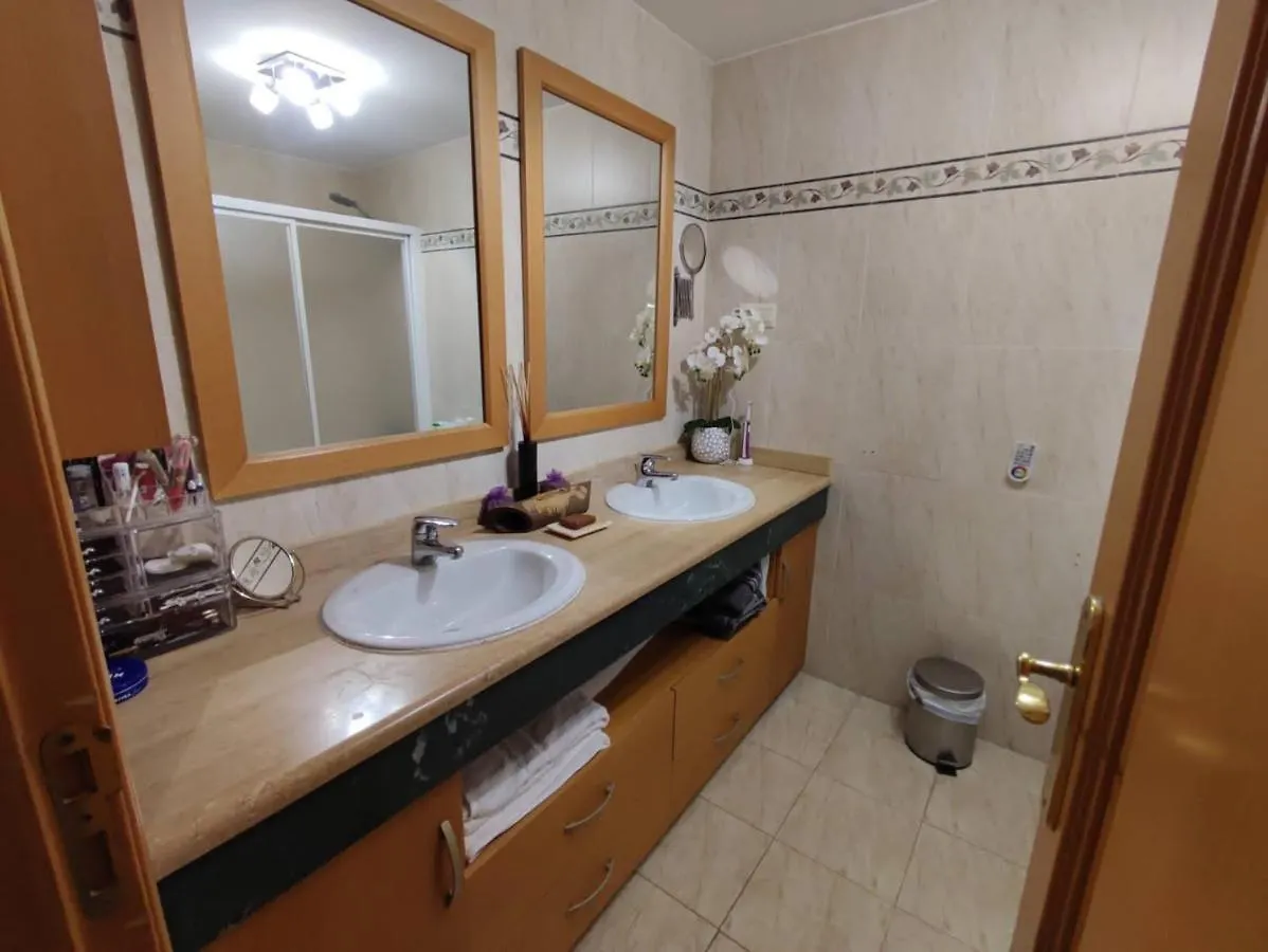Bajo Las Palmeras Apartment Benalmadena