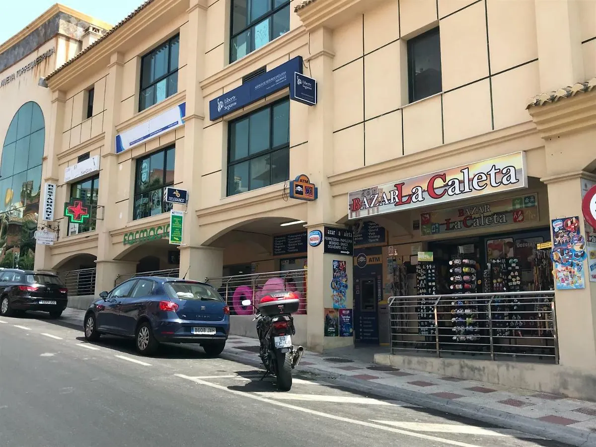 Bajo Las Palmeras Apartment Benalmadena